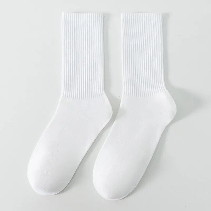 6 Pairs Middle Tube Socks For Men Solid Colour In White and Black