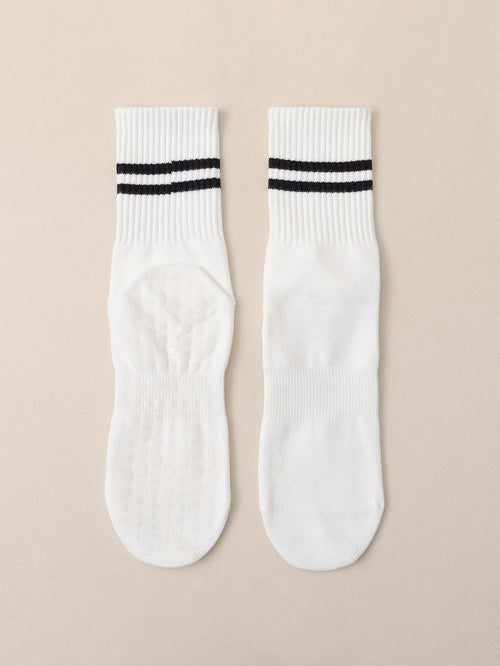 1 pair of yoga socks, medium tube socks, non slip silicone indoor